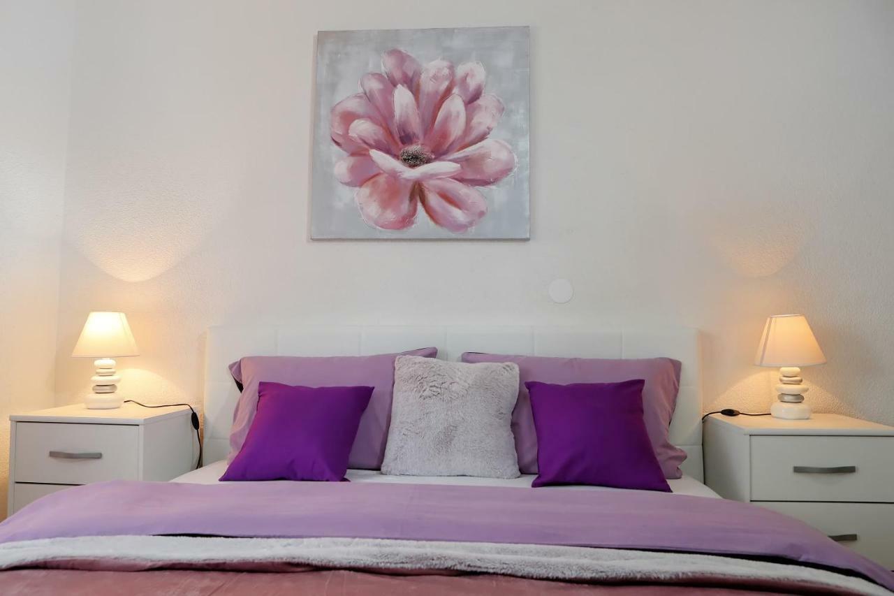 Apartman Sofia Otocac Bagian luar foto